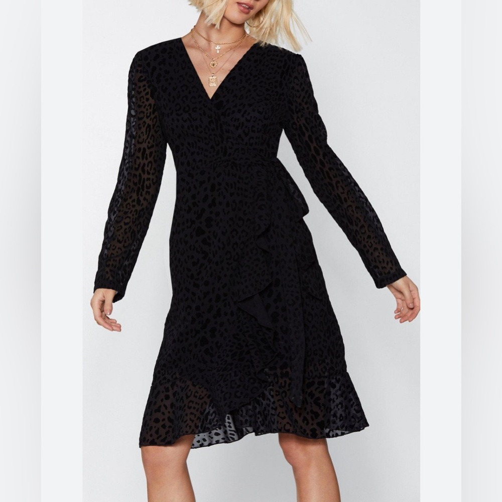 Black Maraislise Leopard Dress Size Small